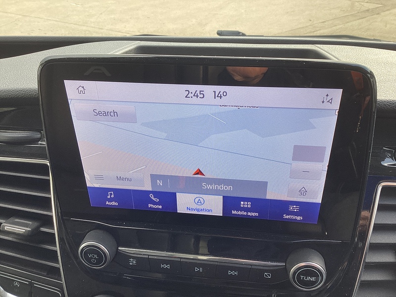 Ford 300 EcoBlue Active SWB L/R A/C Euro 6
