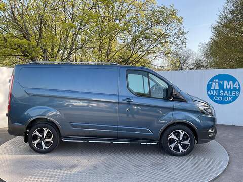 Ford Transit Custom, 300 EcoBlue Active SWB L/R A/C Euro 6