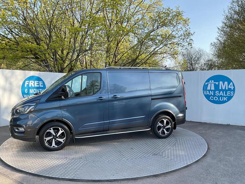 Ford 300 EcoBlue Active SWB L/R A/C Euro 6