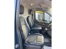 Ford Transit Custom 300 EcoBlue Active SWB L/R A/C Euro 6 