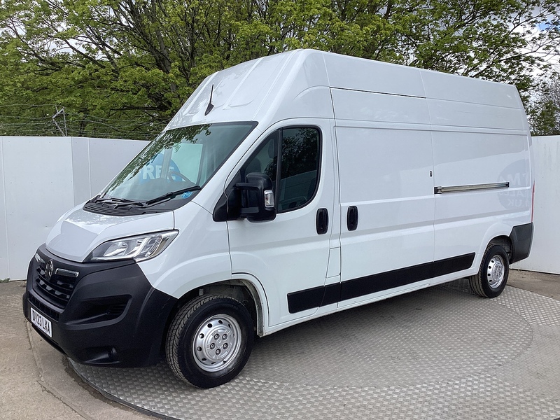 Vauxhall CDTi 3500 BiTurbo Prime LWB XHR A/C Euro 6