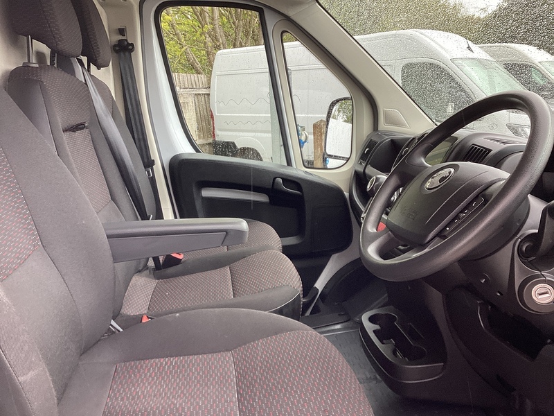 Vauxhall CDTi 3500 BiTurbo Prime LWB XHR A/C Euro 6