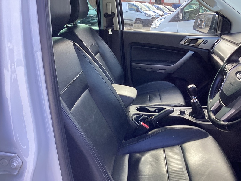 Ford EcoBlue Limited Crewcab 4X4 Euro 6 A/C **NO VAT**  NEW WET BELT