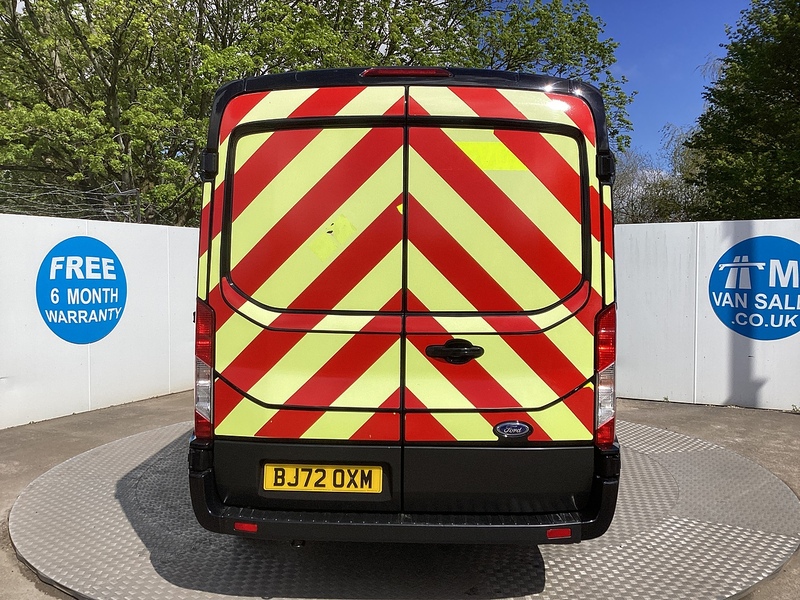Ford 290 EcoBlue Leader MWB M/R A/C Euro 6