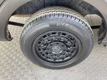 Ford Transit 290 EcoBlue Leader MWB M/R A/C Euro 6 