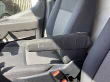 Ford Transit 290 EcoBlue Leader MWB M/R A/C Euro 6 