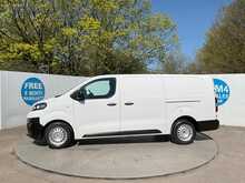 Vauxhall Vivaro Turbo D 2900 Dynamic LWB L/R A/C Euro 6 