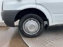 Ford Transit 430 17 Seater 135ps TDCi 430 