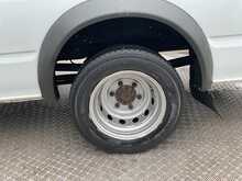 Ford Transit 430 17 Seater 135ps TDCi 430 