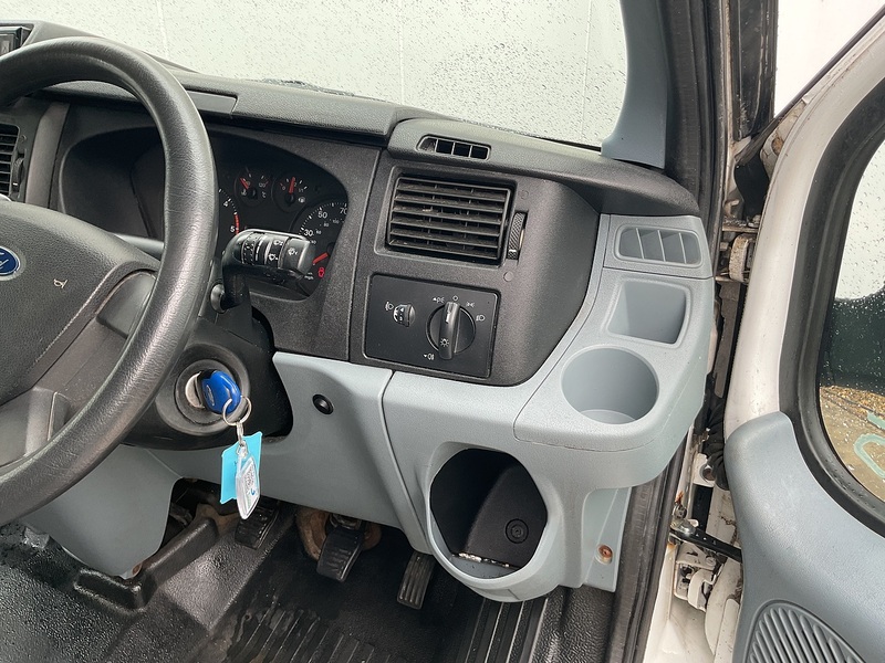 Ford 2.2 TDCi 430 HDT Minibus 5dr Diesel Manual RWD L4 H2 (133 bhp)