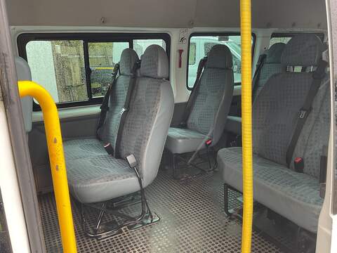Ford Transit 430 17 Seater 135ps, 2.2 TDCi 430 HDT Minibus 5dr Diesel Manual RWD L4 H2 (133 bhp)