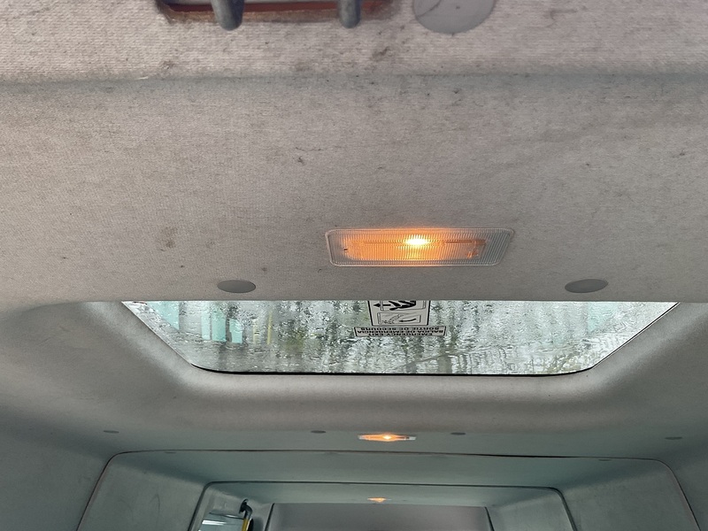 Ford 2.2 TDCi 430 HDT Minibus 5dr Diesel Manual RWD L4 H2 (133 bhp)