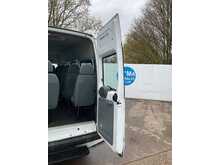 Ford Transit 430 17 Seater 135ps TDCi 430 