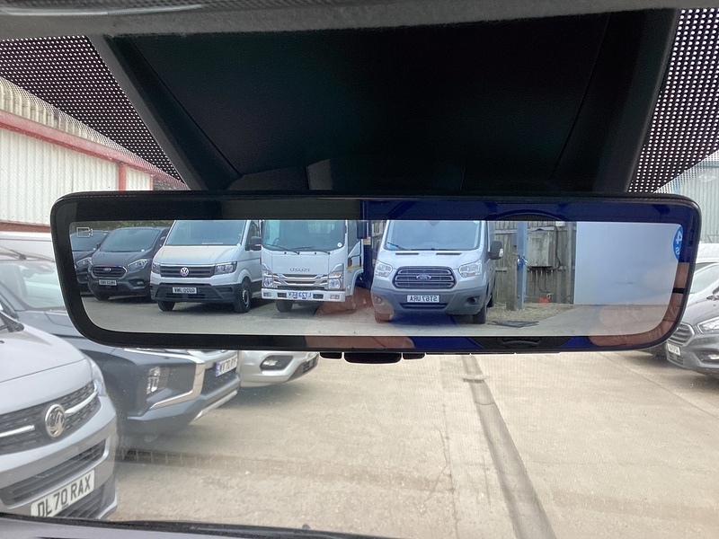 Ford 280 EcoBlue Limited SWB Euro 6  A/C **NO VAT**