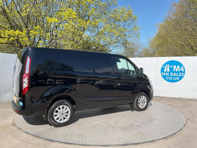 Ford 280 EcoBlue Limited SWB Euro 6  A/C **NO VAT**