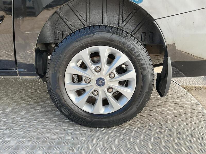 Ford 280 EcoBlue Limited SWB Euro 6  A/C **NO VAT**