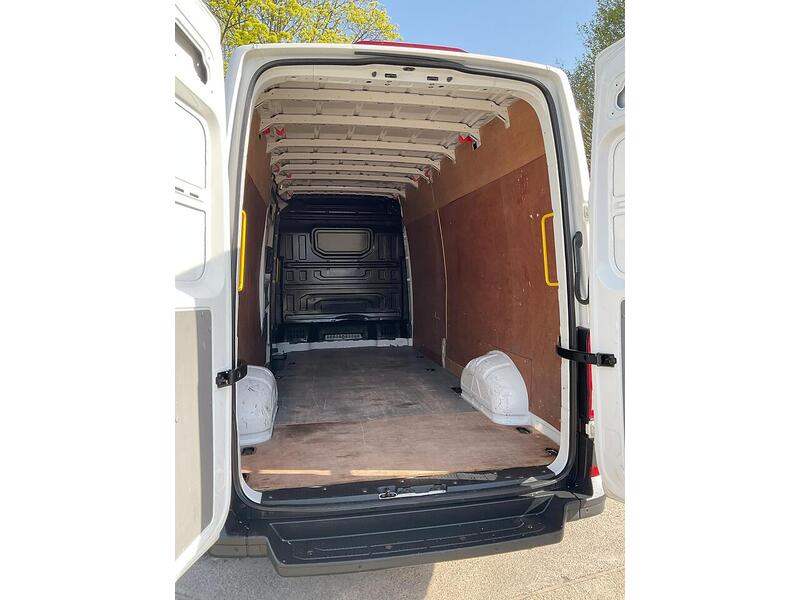 Volkswagen TDI CR35 Trendline LWB H/R  A/C Euro 6
