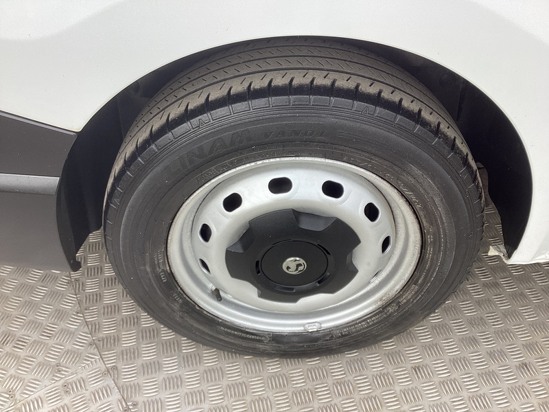 Vauxhall CDTi 2900 BiTurbo ecoTEC SWB H/R Euro 6