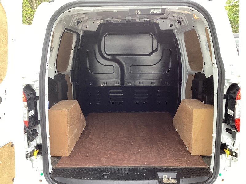 Ford TDCi Sport SWB  A/C Euro 6