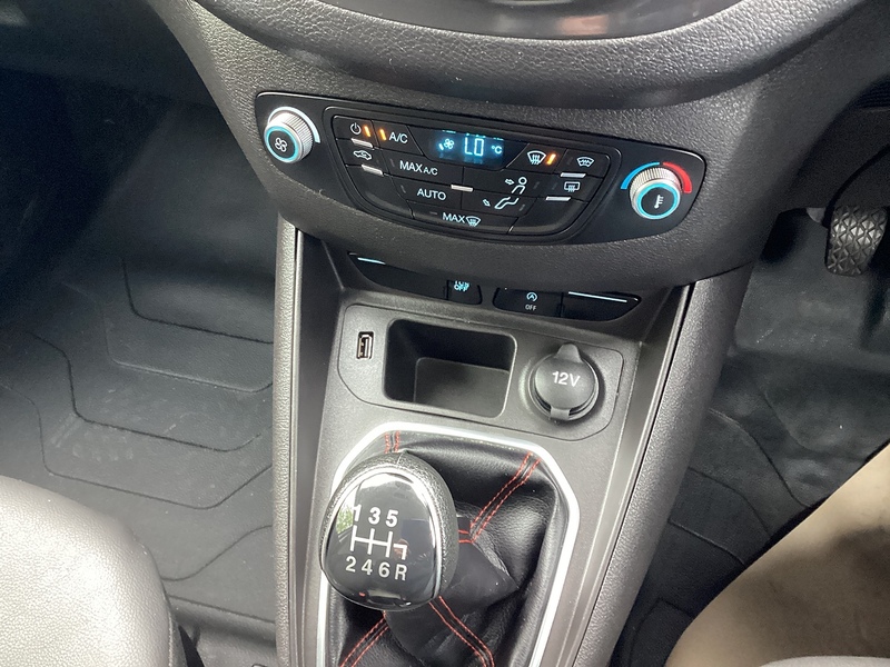 Ford TDCi Sport SWB  A/C Euro 6