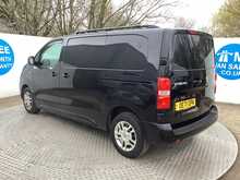 Vauxhall Vivaro Turbo D 3100 Sportive SWB L/R A/C Euro 6 
