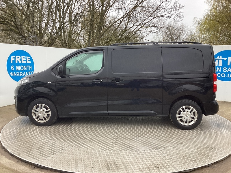 Vauxhall Turbo D 3100 Sportive SWB L/R A/C Euro 6