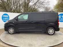 Vauxhall Vivaro Turbo D 3100 Sportive SWB L/R A/C Euro 6 