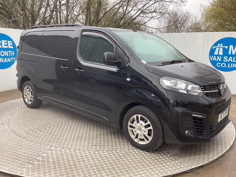 Vauxhall Turbo D 3100 Sportive SWB L/R A/C Euro 6