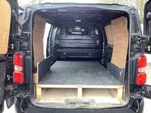 Vauxhall Vivaro Turbo D 3100 Sportive SWB L/R A/C Euro 6 
