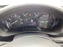 Vauxhall Vivaro Turbo D 3100 Sportive SWB L/R A/C Euro 6 