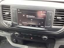 Vauxhall Vivaro Turbo D 3100 Sportive SWB L/R A/C Euro 6 