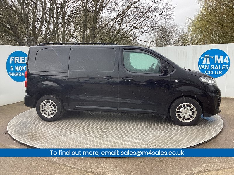 Vauxhall Turbo D 3100 Sportive SWB L/R A/C Euro 6