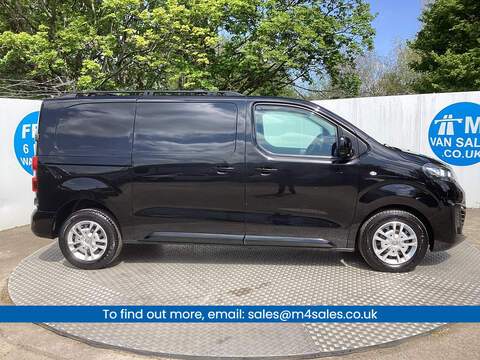 Vauxhall Vivaro, Turbo D 3100 Sportive SWB L/R A/C Euro 6