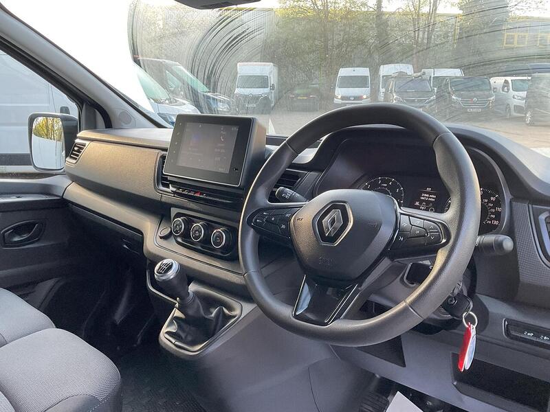 Renault dCi Blue LL30 Business+ LWB A/C Euro 6