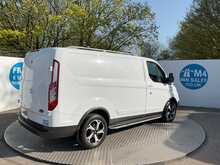 Ford Transit Custom 300 EcoBlue Active SWB L/R A/C Euro 6 