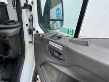 Ford Transit 460 EcoBlue Leader 17 Seater Tacho 