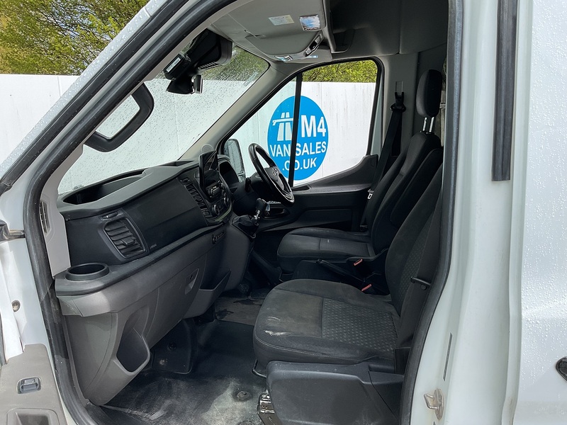 Ford 460 EcoBlue Leader 17 Seater Tacho 