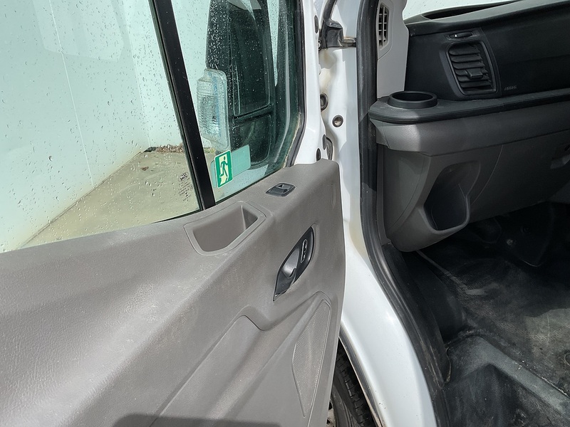 Ford 460 EcoBlue Leader 17 Seater Tacho 