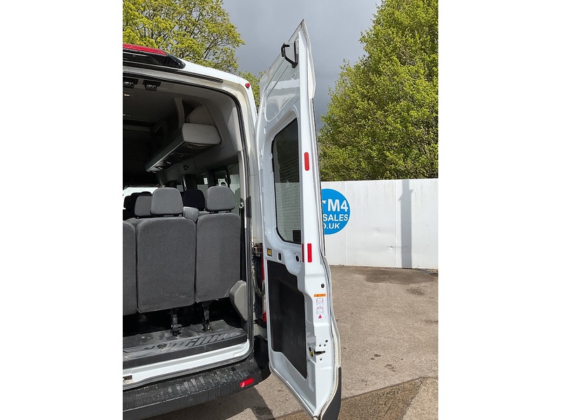 Ford 460 EcoBlue Leader 17 Seater Tacho 