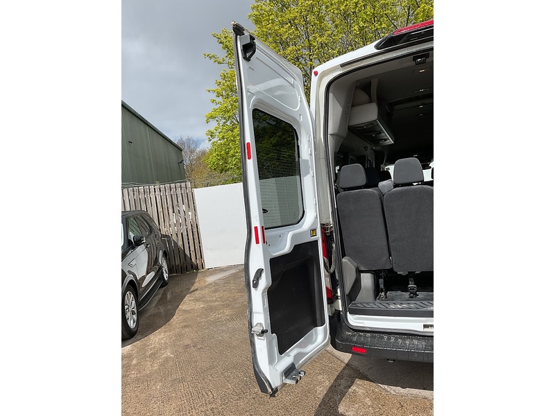 Ford 460 EcoBlue Leader 17 Seater Tacho 