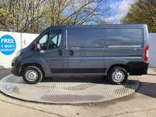 Peugeot Boxer BlueHDi 330 Professional SWB L/R Euro 6 