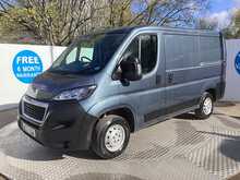 Peugeot Boxer BlueHDi 330 Professional SWB L/R Euro 6 