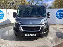 Peugeot Boxer BlueHDi 330 Professional SWB L/R Euro 6 