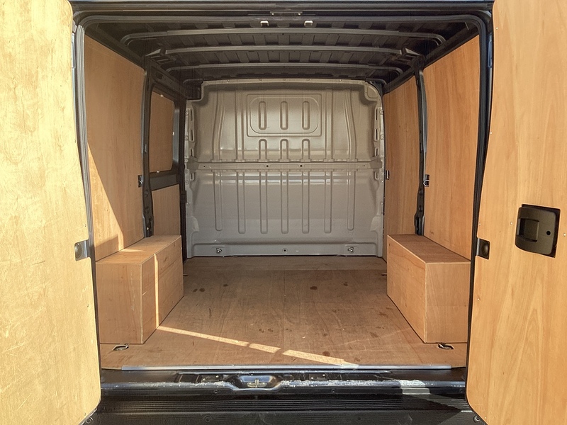 Peugeot BlueHDi 330 Professional SWB L/R Euro 6
