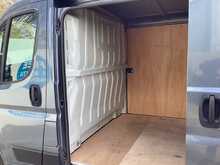 Peugeot Boxer BlueHDi 330 Professional SWB L/R Euro 6 