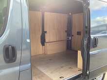 Peugeot Boxer BlueHDi 330 Professional SWB L/R Euro 6 