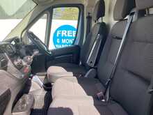 Peugeot Boxer BlueHDi 330 Professional SWB L/R Euro 6 