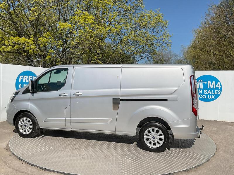 Ford 320 EcoBlue Limited LWB L/R A/C Euro 6