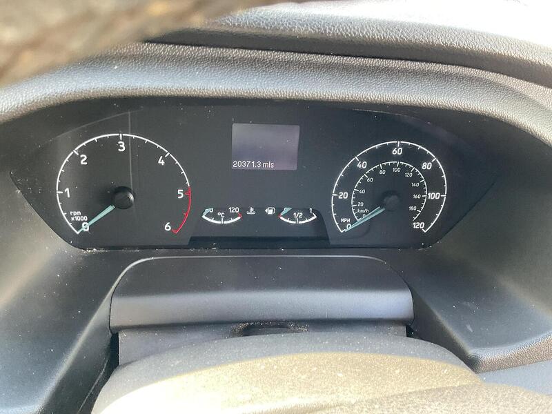 Ford 290 EcoBlue Trend MWB H/R A/C Euro 6 **NO VAT**