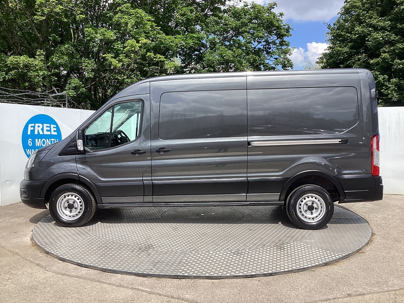 Ford 350 EcoBlue Leader LWB M/R Euro 6